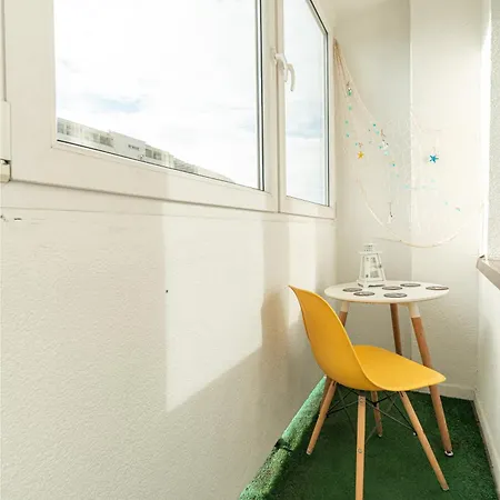 Apartly - Wyszynskiego Z Loggia דירה *